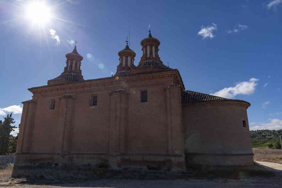 Zaragoza - Belchite 53 - santuario Nuestra Señora del Pueyo.jpg